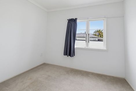 Photo of property in 6 Totara Street, Waipukurau, 4200