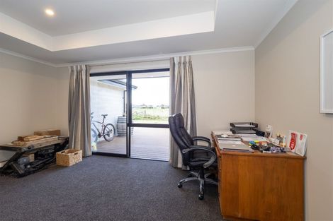 Photo of property in 10 Waterford Road, Tinwald, Ashburton, 7700