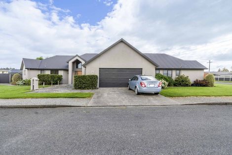 Photo of property in 20 Prince Street, Winton, 9720