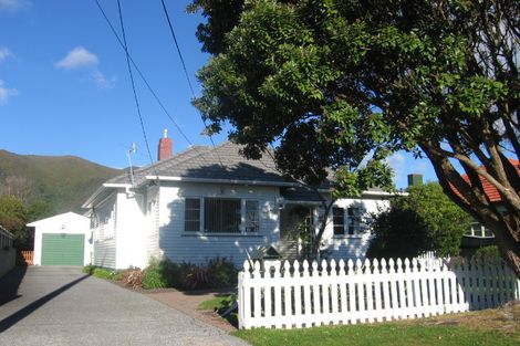 Photo of property in 42 Brook Street, Waterloo, Lower Hutt, 5011