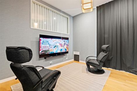 Photo of property in 39 Gulf View Road, Murrays Bay, Auckland, 0630