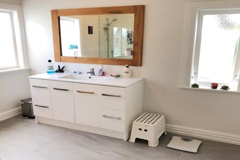 Photo of property in 24 Tory Street, Petone, Lower Hutt, 5012