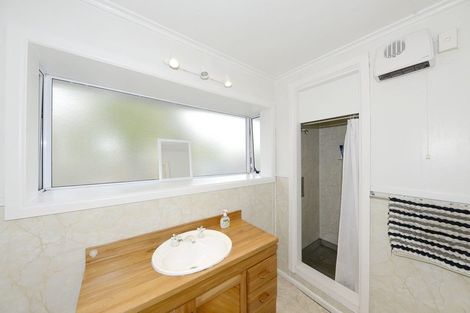 Photo of property in 21 Hanrahan Street, Upper Riccarton, Christchurch, 8041