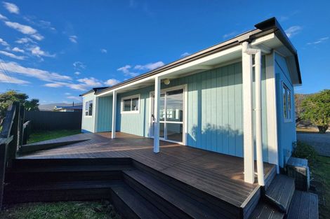 Photo of property in 58b Domett Esplanade, Cobden, Greymouth, 7802