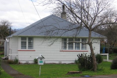 Photo of property in 13 Stamford Place, Lansdowne, Masterton, 5810