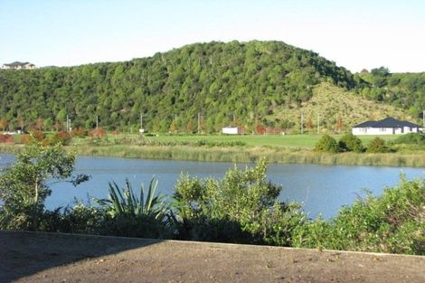 Photo of property in 11 Scoria Close, Pyes Pa, Tauranga, 3112