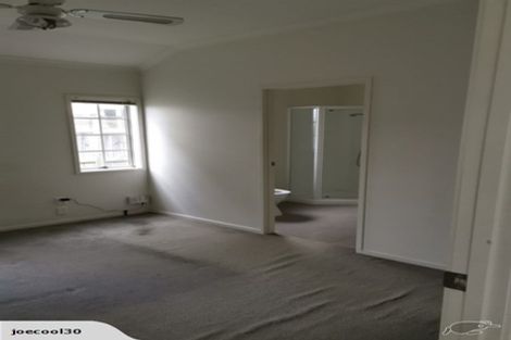 Photo of property in 30 Mulvaney Crescent, Henderson, Auckland, 0612