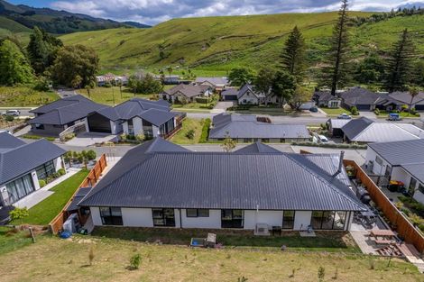 Photo of property in 6 Mansfield Way, Stoke, Nelson, 7011