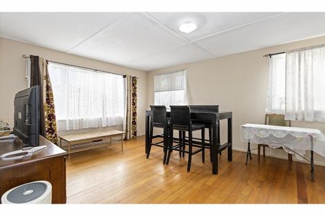 Photo of property in 2 Armstrong Street, Huntly, 3700