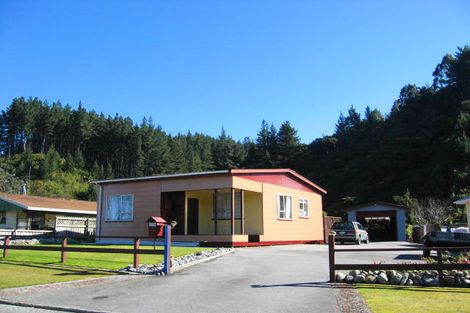 Photo of property in 270 Marsden Road, Greymouth, 7805