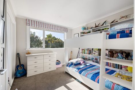 Photo of property in 170 Mount Pleasant Road, Mount Pleasant, Christchurch, 8081