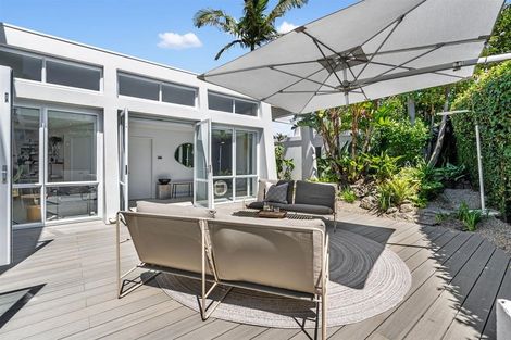 Photo of property in 1a William Street, Takapuna, Auckland, 0622