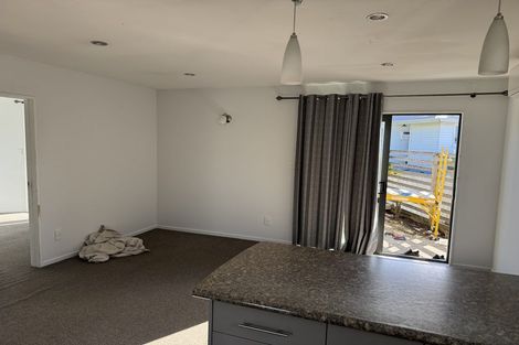 Photo of property in 26 Nile Road, Kelston, Auckland, 0602