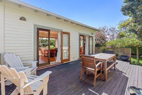 Photo of property in 9 Bell Street, Otaki, 5512