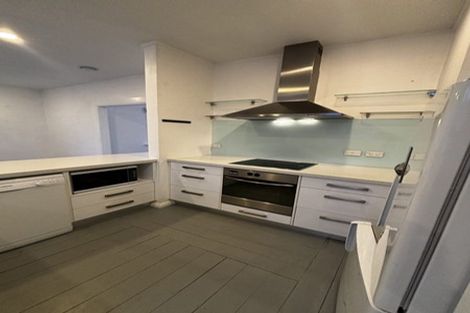 Photo of property in 8 Bell Street, Welbourn, New Plymouth, 4310