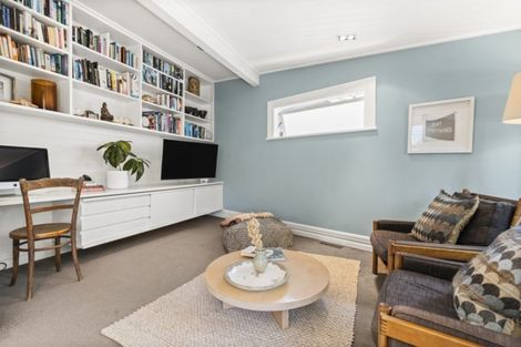 Photo of property in 6 Beaconsfield Street, Devonport, Auckland, 0624