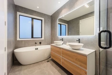 Photo of property in 49 Kumukumu Road, Long Bay, Auckland, 0630