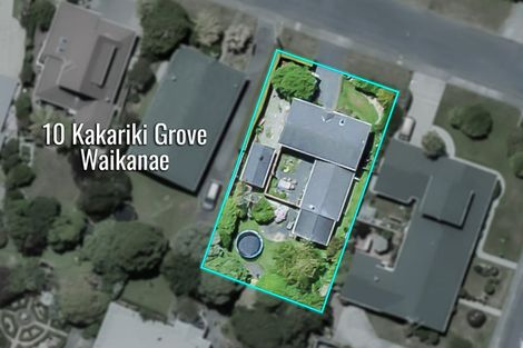 Photo of property in 10 Kakariki Grove, Waikanae, 5036