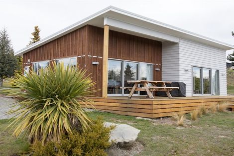 Photo of property in 5 Esther Hope Street, Lake Tekapo, 7999