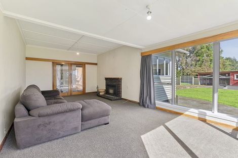 Photo of property in 8 Hydro Road, Burgess Park, New Plymouth, 4371