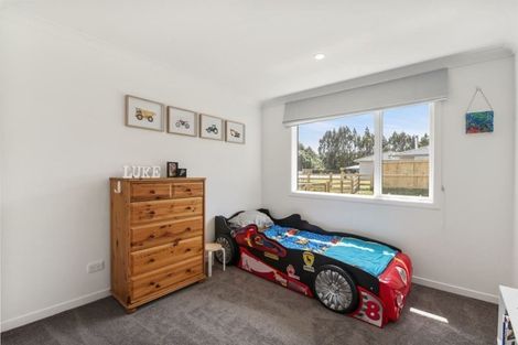 Photo of property in 10 Karaka Place, Kinloch, Taupo, 3377