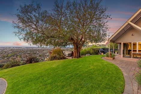 Photo of property in 117 Holliss Avenue, Cashmere, Christchurch, 8022