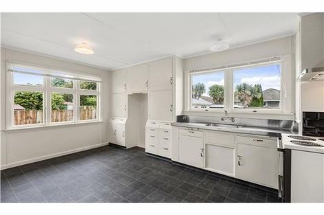 Photo of property in 12 Jennifer Street, Bryndwr, Christchurch, 8053