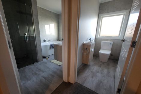 Photo of property in 12 Loftus Place, Flagstaff, Hamilton, 3210