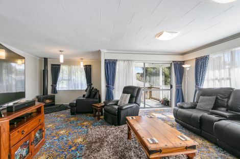 Photo of property in 110 Holborn Drive, Stokes Valley, Lower Hutt, 5019