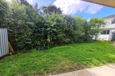 Photo of property in 15a Glen Vista Place, Bayview, Auckland, 0629