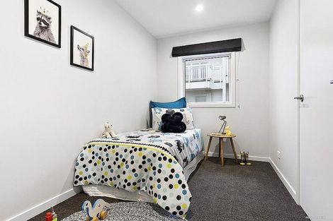 Photo of property in 56e Nicholson Road, Khandallah, Wellington, 6035