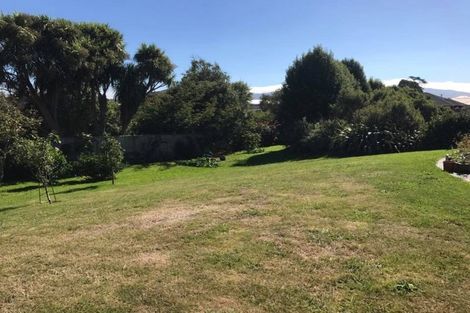 Photo of property in 4 Caterer Lane, Paraparaumu, 5032