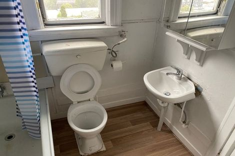 Photo of property in 25 Queen Street, North Dunedin, Dunedin, 9016