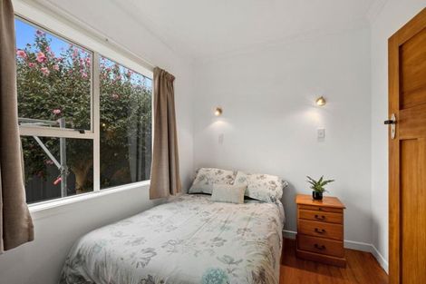 Photo of property in 22a Whiteley Street, Moturoa, New Plymouth, 4310