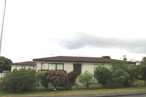 Photo of property in 19 Butterworth Drive, Glendene, Auckland, 0602