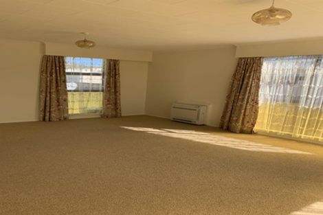 Photo of property in 16 Hackett Street, Whanganui East, Whanganui, 4500