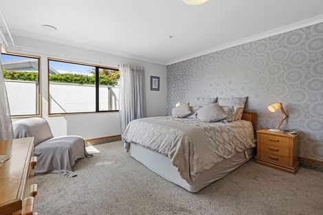Photo of property in 19 Plateau Heights, Mount Maunganui, 3116