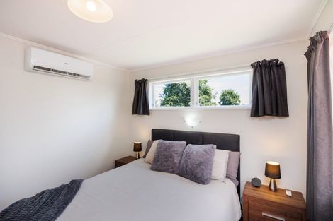 Photo of property in 14 Motuoapa Place, Kelvin Grove, Palmerston North, 4414