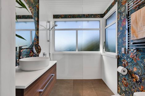 Photo of property in 39 Gaine Street, New Plymouth, 4310