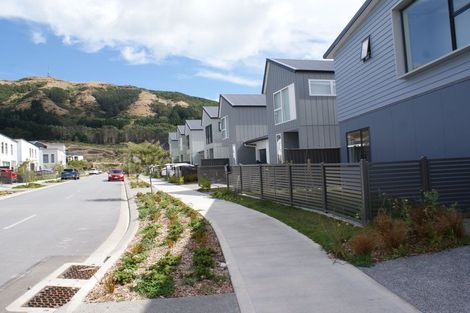 Photo of property in 14 Koreke Close, Kenepuru, Porirua, 5022