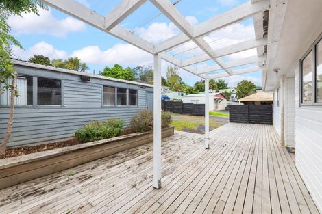 Photo of property in 16 Kellett Road, Ranui, Auckland, 0612