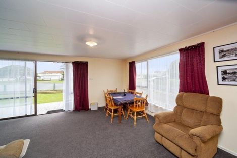 Photo of property in 46 Kapuni Street, Manaia, 4612