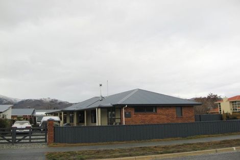 Photo of property in 2 Farrier Court, Cromwell, 9310