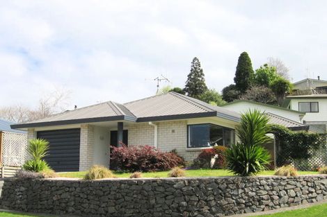 Photo of property in 8 Sunvale Place, Gate Pa, Tauranga, 3112