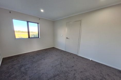 Photo of property in 28a Wallson Crescent, Wiri, Auckland, 2104