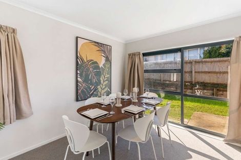 Photo of property in 51a Halver Road, Hillpark, Auckland, 2102