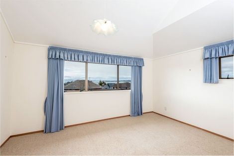Photo of property in 1/47 Uxbridge Road, Mellons Bay, Auckland, 2014