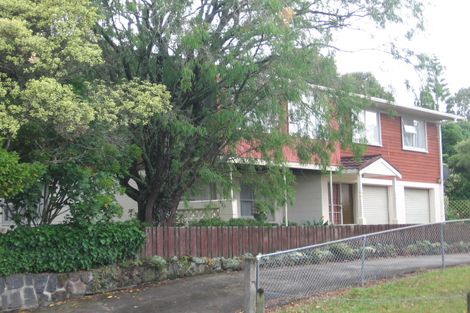 Photo of property in 163 Godley Road, Green Bay, Auckland, 0604