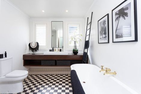 Photo of property in 6 Rugby Street, Merivale, Christchurch, 8014