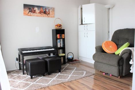 Photo of property in 1/97a Nile Road, Milford, Auckland, 0620